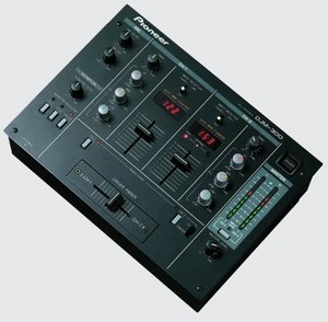 DJ Микшер Pioneer DJM-300