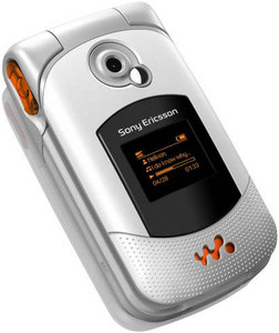 Телефон Sony Ericsson W300i