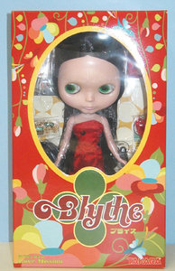 новая Blythe брюнетка