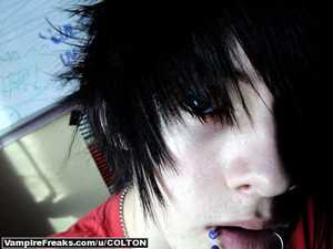 i need emo-boy