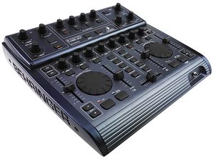 B-CONTROL DEEJAY BCD2000