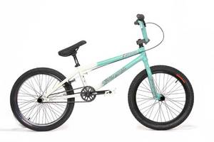 вот этот охуительный байк!!! BMX: wethepeople 4seasons