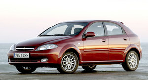 Chevrolet Lacetti hatchback