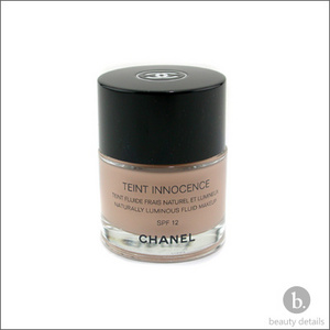 CHANEL Base Lumiere