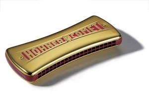 Губная гармошка Hohner c пособием для обучения игре