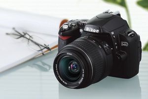 Фотоаппарат (зеркалка) Nikon D80