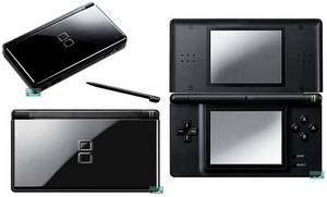 Nintendo DS Lite (черная)