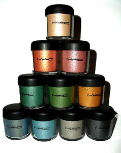 M.A.C. Pigment