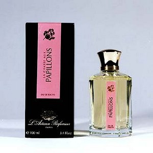 La chasse aux papillons (L 'Artisan Parfumeur)