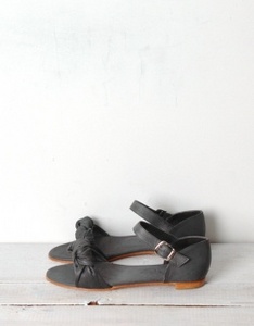 schindler low sandal