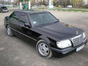 Mercedes E230 W124