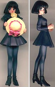 Sailor Moon Hotaru figure