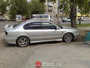 Subaru Legacy B4