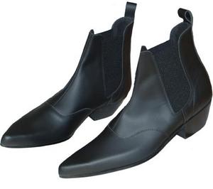 chelsea boots