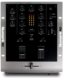 DJ-ПУЛЬТ NUMARK M2