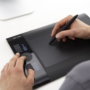 Wacom Intuos4 M (medium)