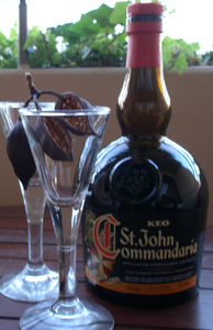 бутылку Commandaria