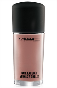 MAC Sugarsweet nailpolish