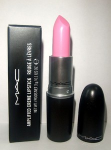 Помада Amplified Creme Lipstick Saint Germain