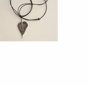 leaf necklace