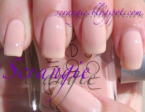 Rescue Beauty Lounge Opaque Pink