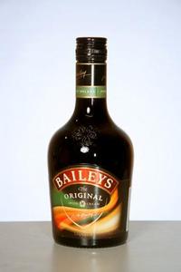 Попить Baileys