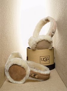 UGGS earmuffs