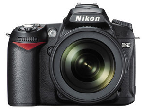 Nikon D90 KIT AF-S DX 18-105VR