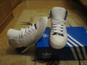 Обувь. Adidas.