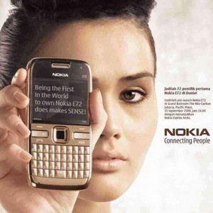 Nokia E72