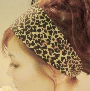 Leopard print headband