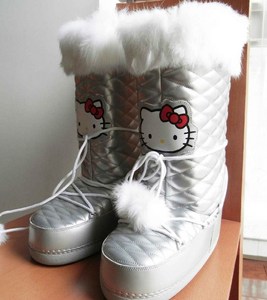 Moon boots Victoria Couture