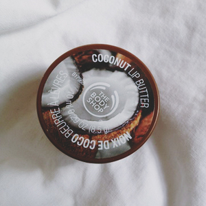 The body shop Coconut Lip Butter