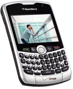 Хочу телефон BlackBerry с полной клавиатурой