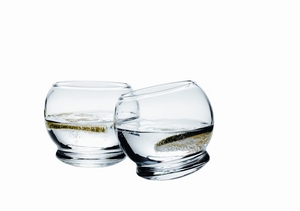 Бокалы Rocking Glass от Normann Copenhagen