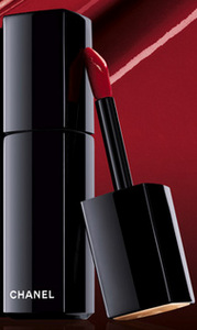 Chanel Dragon Rouge Allure Laque