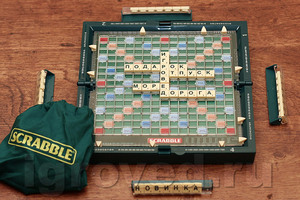 Настольная игра Скрэббл Трэвел Делюкс (Scrabble Travel Deluxe)