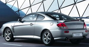 Авто. Hyundai Coupe