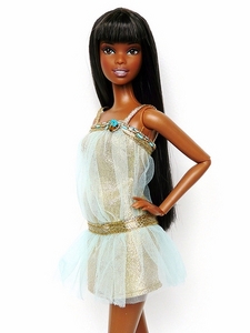 Такую Никки, вроде бы, это - Barbie Fashion Fever Disco Nikki Doll in Blue Dress