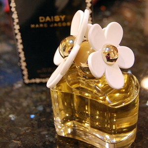 Daisy Marc Jacobs