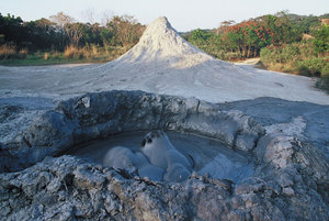 To see the Wushanding Mud Volcano