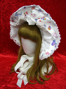 Pony in Sweet Dream half bonnet