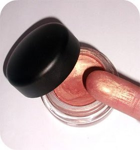 MAC Rubenesque Paint Pot