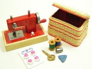 Re-ment french store Sewing machine