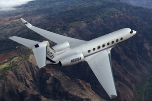 Самолет Gulfstream 650