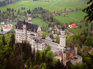 Посетить замок Нойшванштайн (Neuschwanstein)