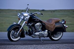 Indian Chief Deluxe Features