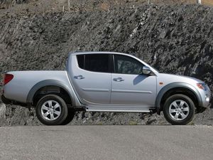 Mitsubishi L200