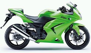 Kawasaki Ninja 250R (green)