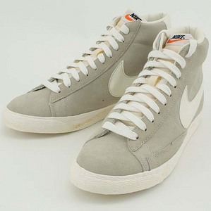 Nike Blazer vintage grey